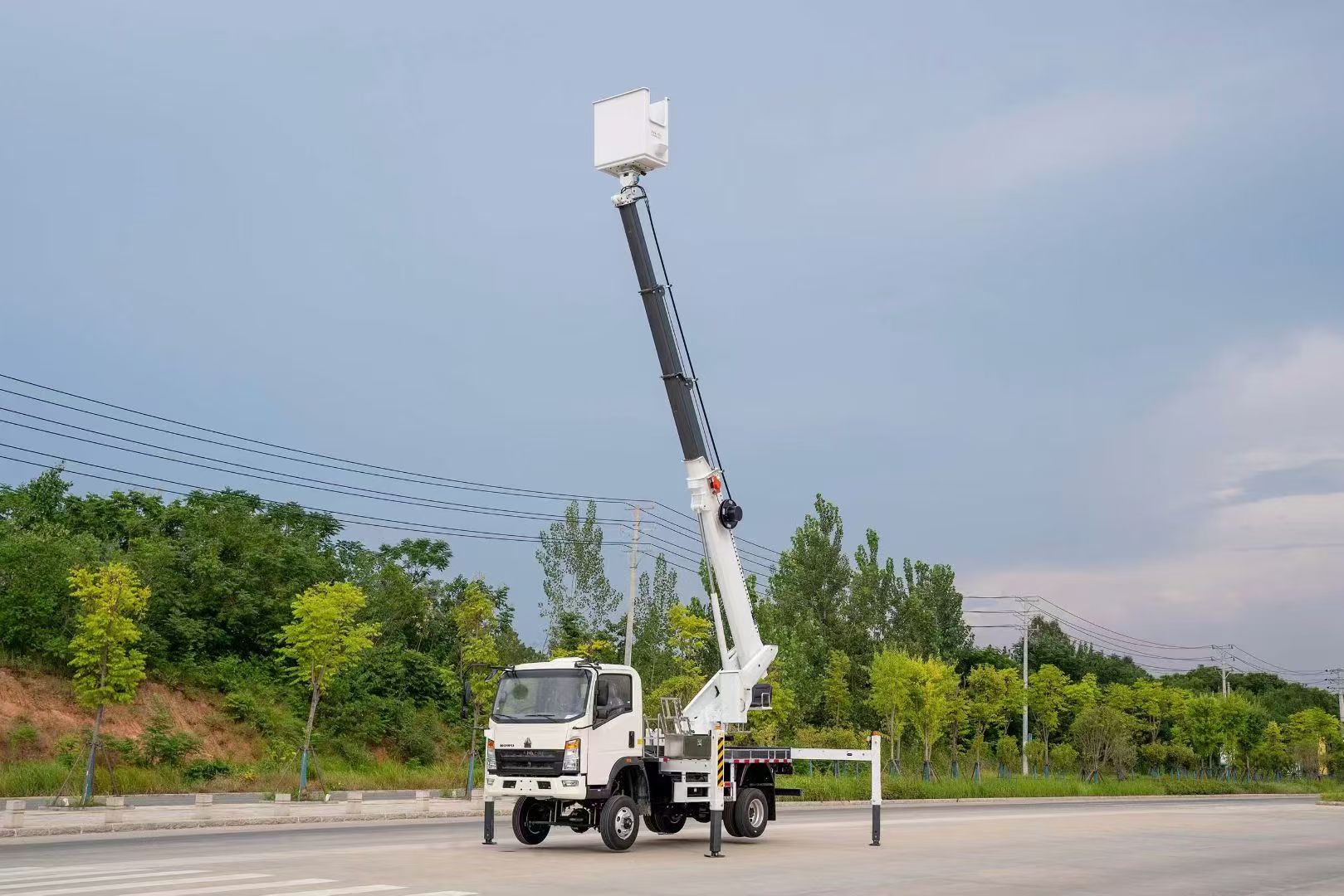 新購的高空作業車應該注意哪些事項？